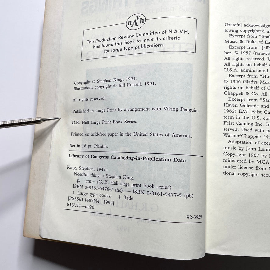 Needful Things Stephen King Paperback Book *Large Print Edition* 1992 GK Hall