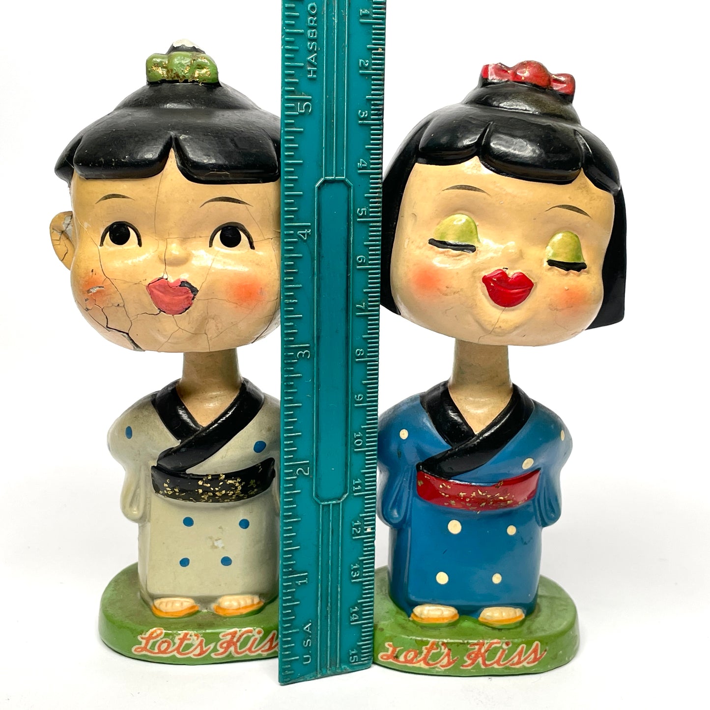 1960s 'Let's Kiss' Bobbleheads / Japanese Kissing Dolls