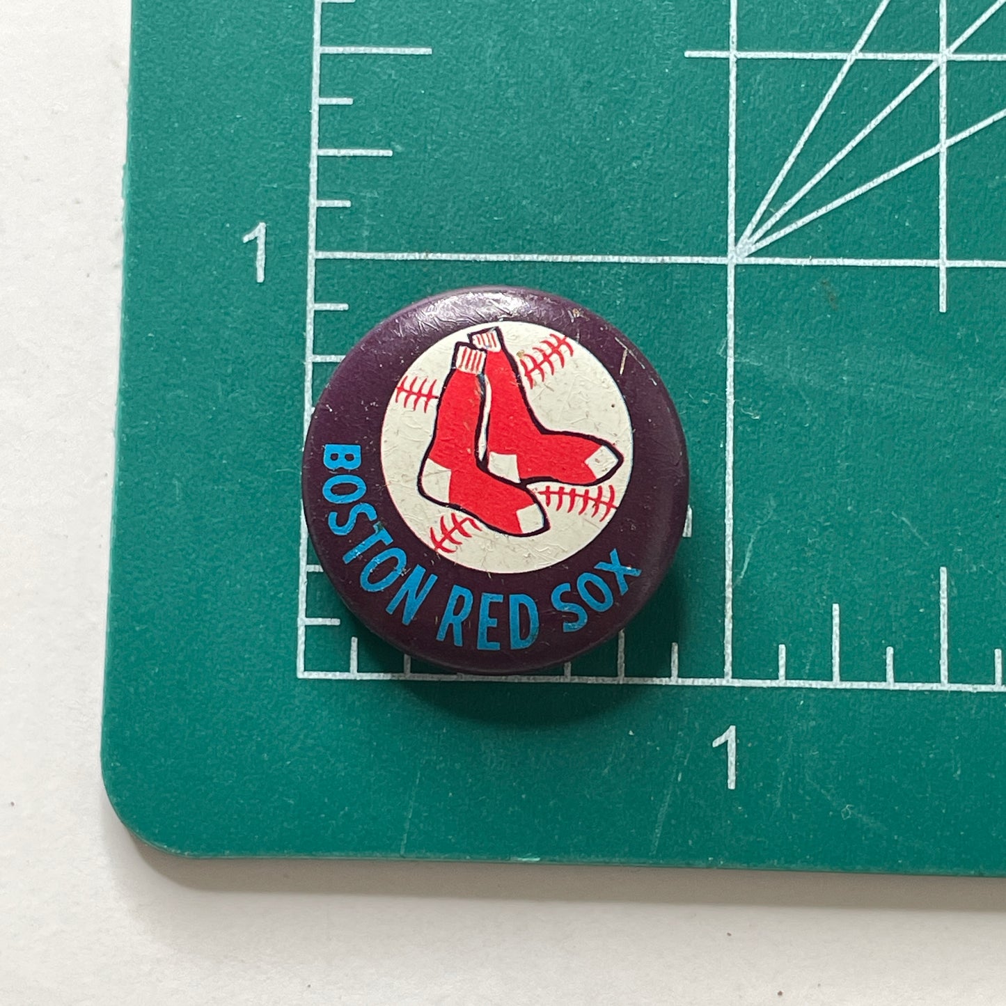 Boston Red Sox MLB 60s Vintage Pinback Button ~1"