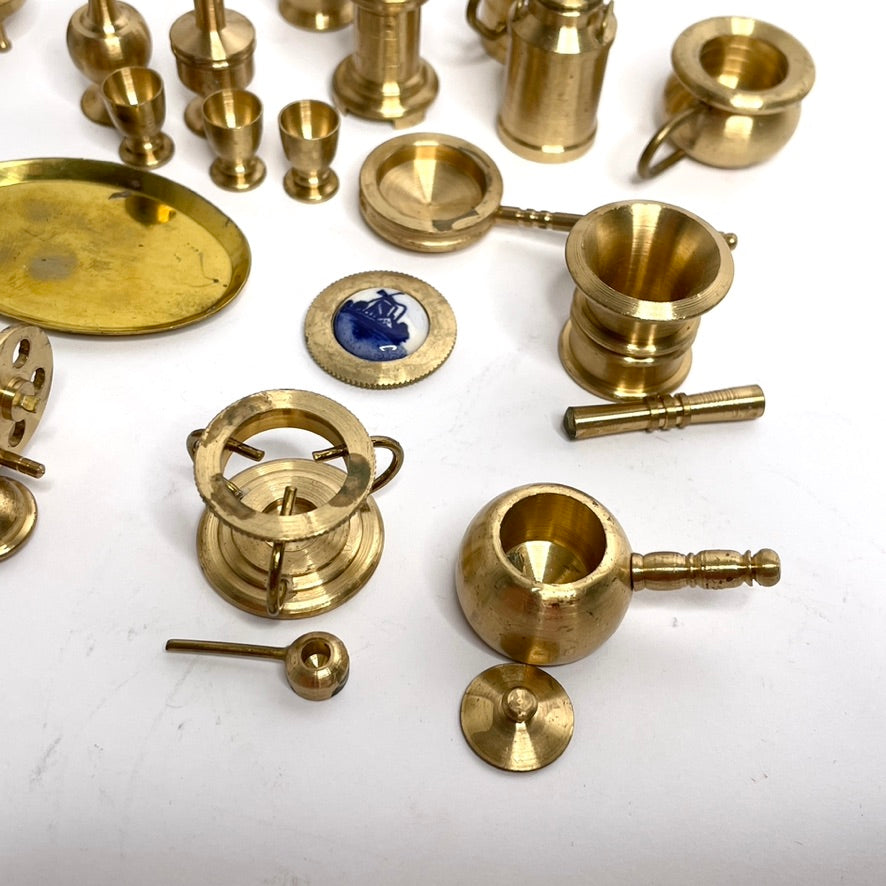 Brass Dollhouse Kitchen Miniatures Lot (Holland)