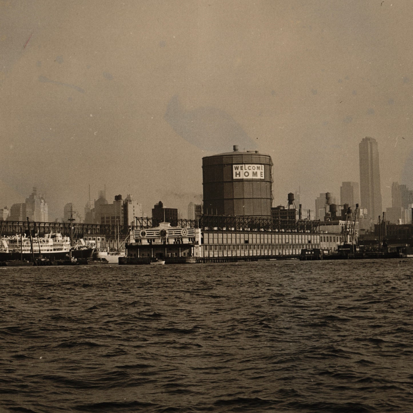 'Welcome Home' New York City Harbor Photo - WWII Era - 8x10"