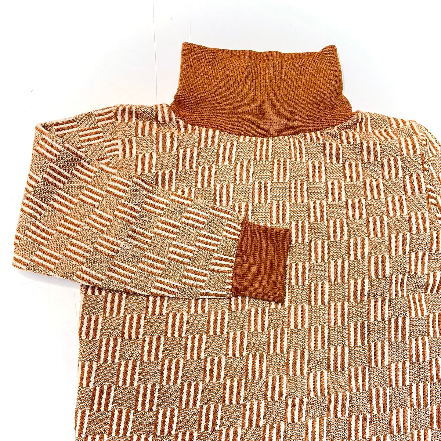 Brown Geometric Pattern Turtleneck Long Sleeve T-Shirt 4T
