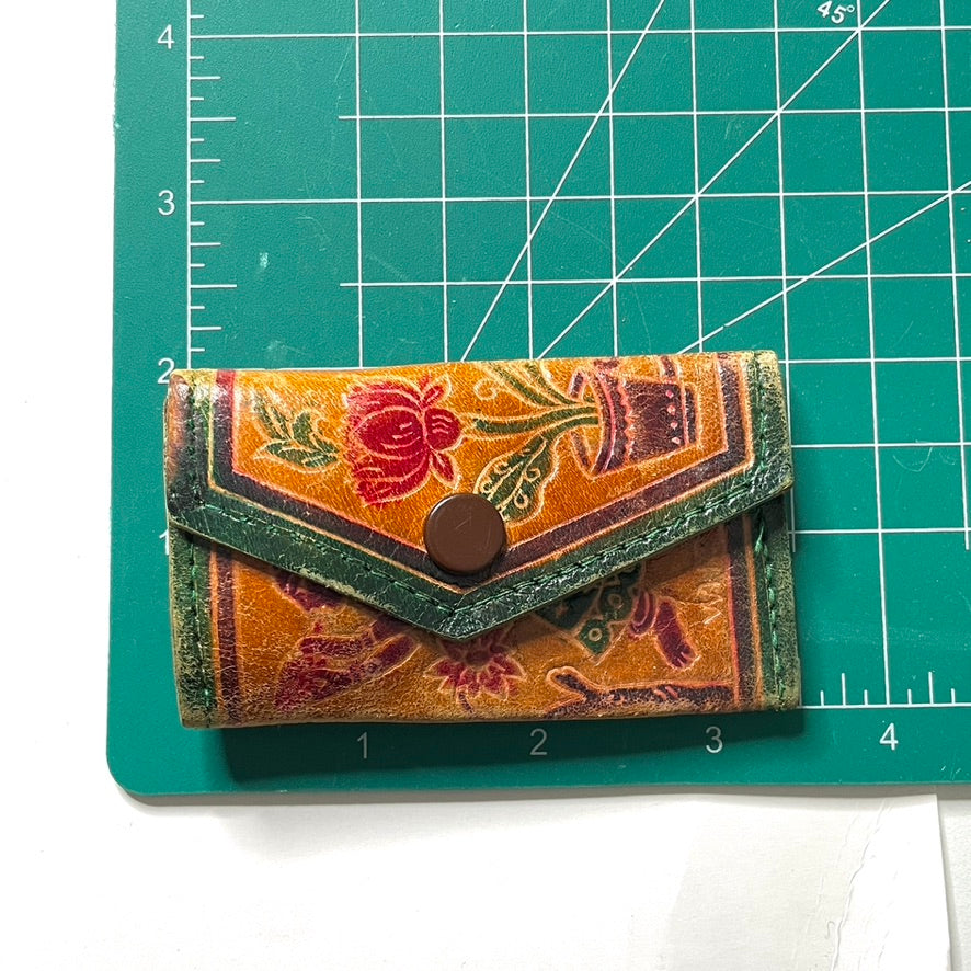 Women & Flowers Sheepskin Leather Button Snap Key Case, India - Vintage Key Holder