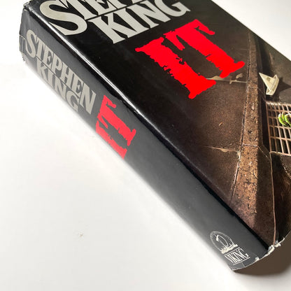 It Stephen King Hardcover Book *1st Edition, 10th Print* 1986 Viking