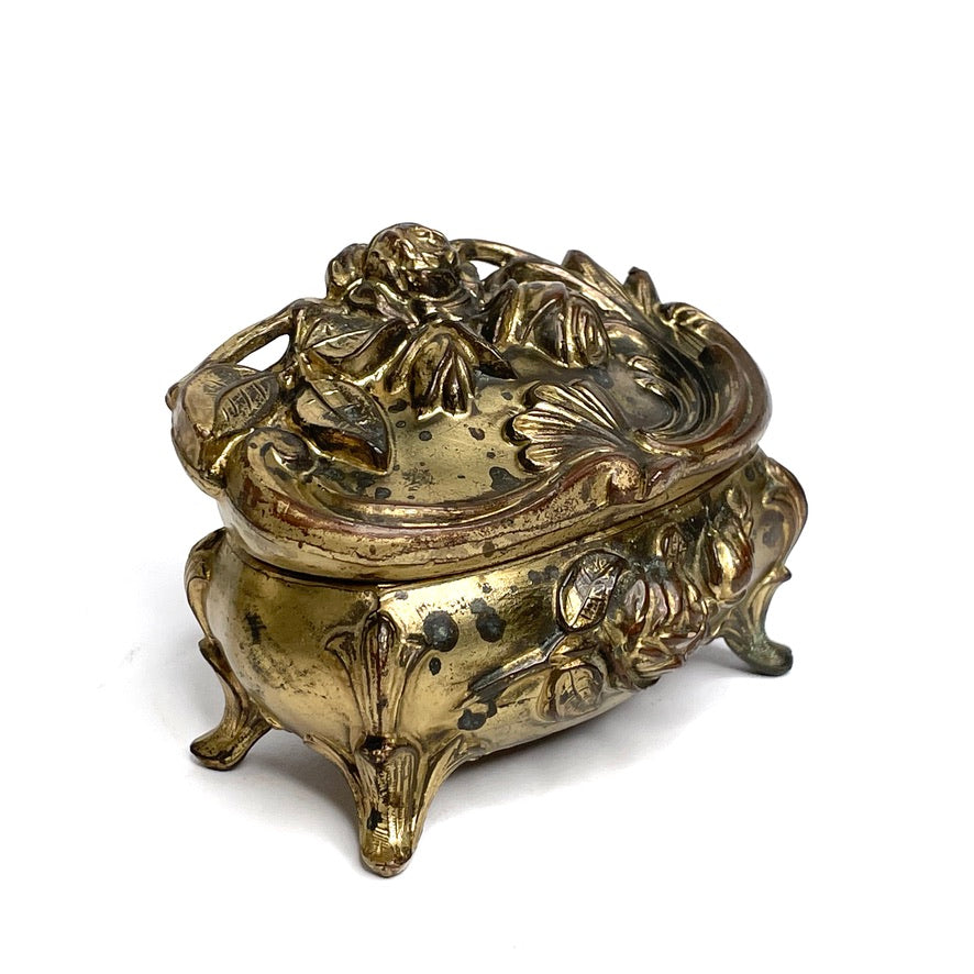 Jenning Bros Antique Openwork Jewelry Casket 104