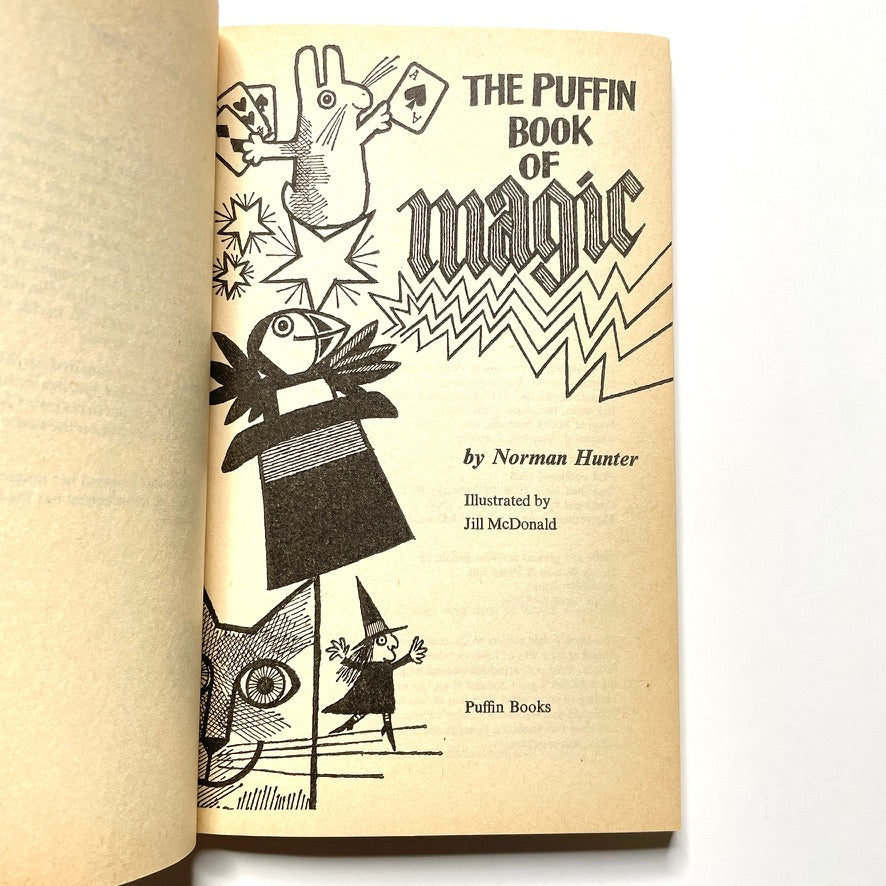 Puffin Book of Magic 1973 Illustrated Paperback Book