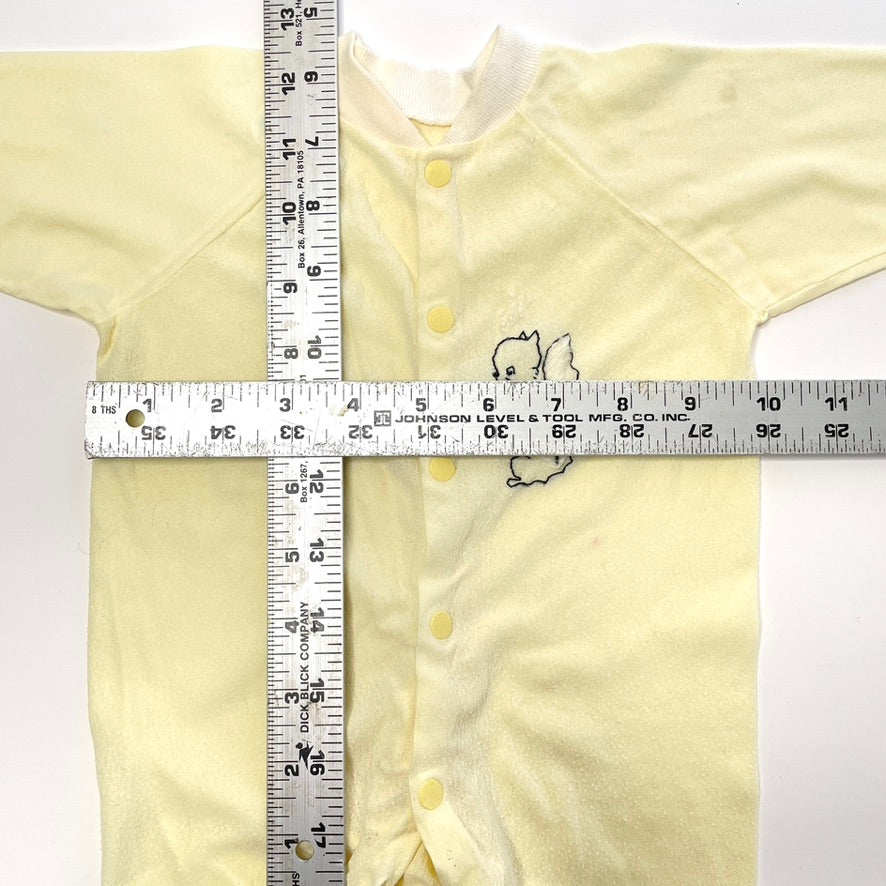 Skunk Embroidery Yellow Footed Sleeper 3-6M