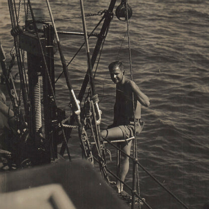 New England Fisherman At Sea - 3.25x4.25"