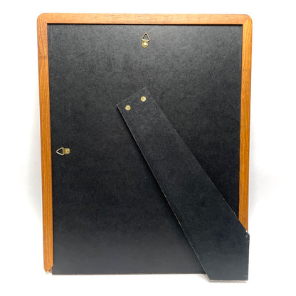 Old House By The Sea (Maine) Vintage New England Photo - Frame Size 12"x15"