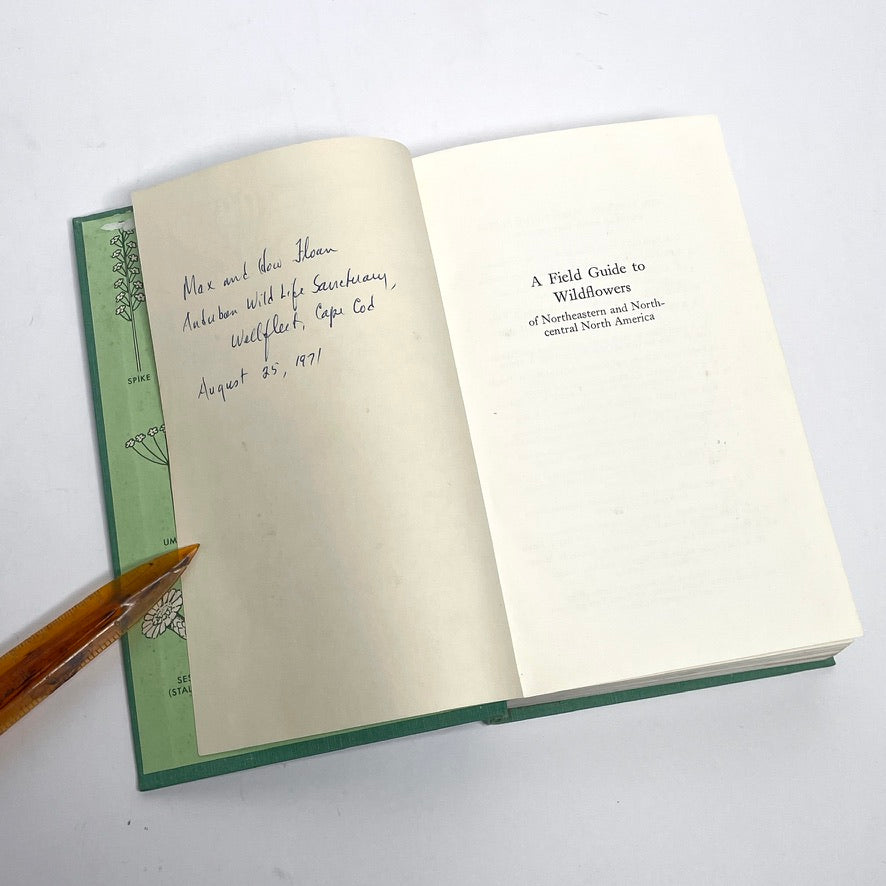 1968 Peterson & McKenny Field Guide To Wildflowers (Northeast)