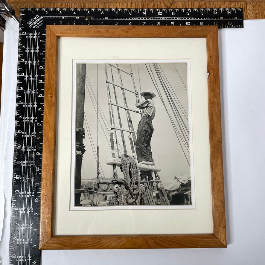 Fisherman Sailing Vintage New England Photo - Frame Size 12"x15"